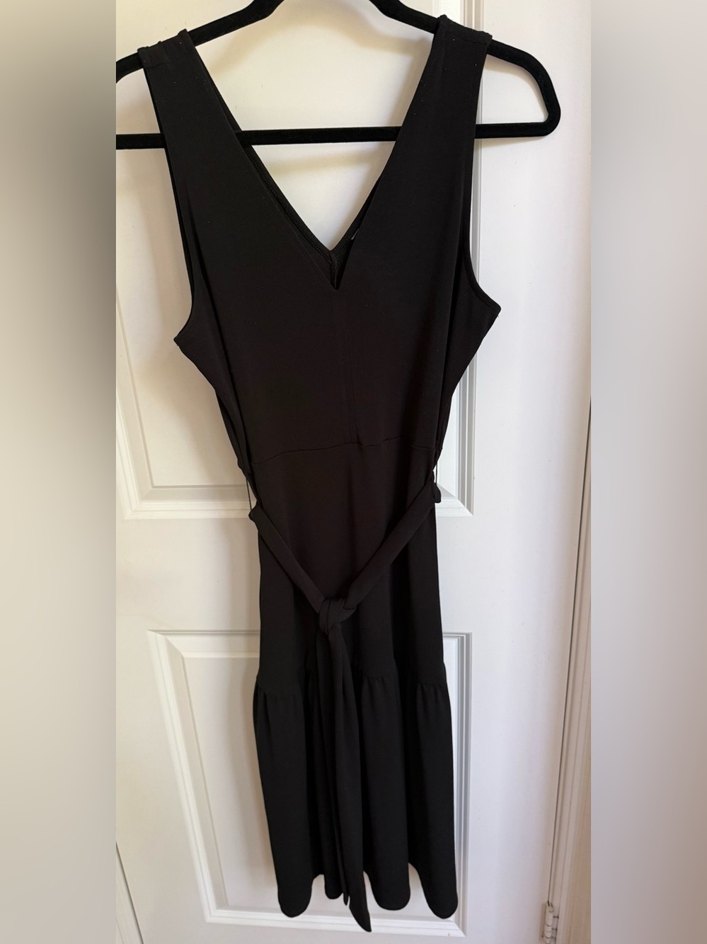 Banana Republic Classic Black Sleeveless V-Neck Dress with Waist Tie